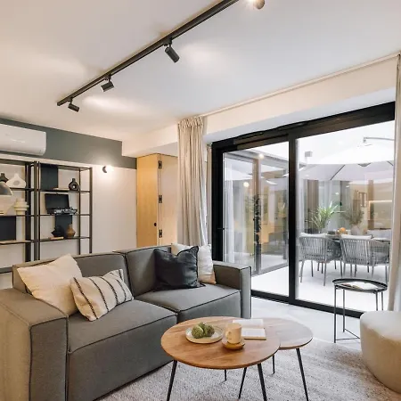 Alvor - 2 Bedrooms And Terrace In Santo Antonio * Lisboa