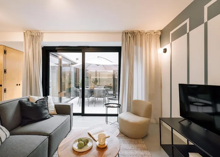 Alvor - 2 Bedrooms And Terrace In Santo Antonio *