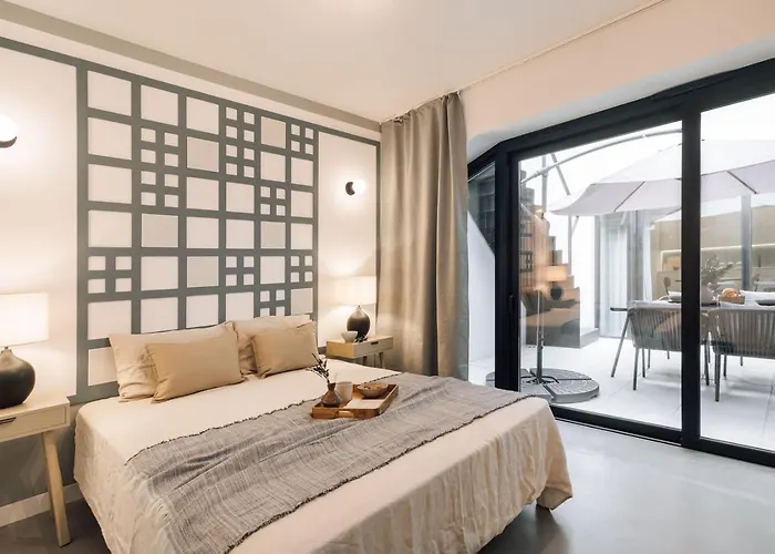 Apartment Alvor - 2 Bedrooms And Terrace In Santo Antonio Lisbon