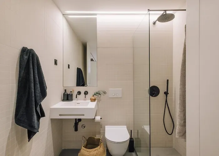 Apartment Alvor - 2 Bedrooms And Terrace In Santo Antonio *